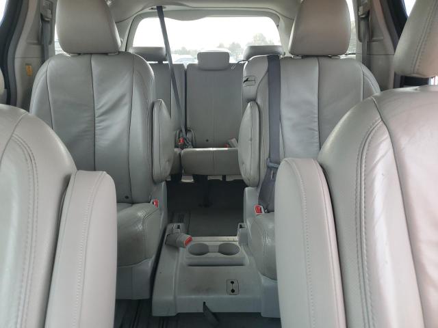 Photo 10 from auction – 2011 TOYOTA SIENNA XLE with VIN 5TDYK3DCXBS101680