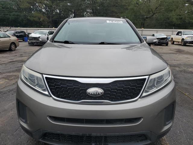 Photo 5 from auction – 2014 KIA SORENTO LX with VIN 5XYKT3A67EG425673