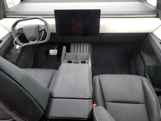 Photo 8 from auction – 2024 TESLA CYBERTRUCK with VIN 7G2CEHED4RA013156