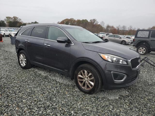 Photo 4 from auction – 2016 KIA SORENTO LX with VIN 5XYPGDA37GG025153