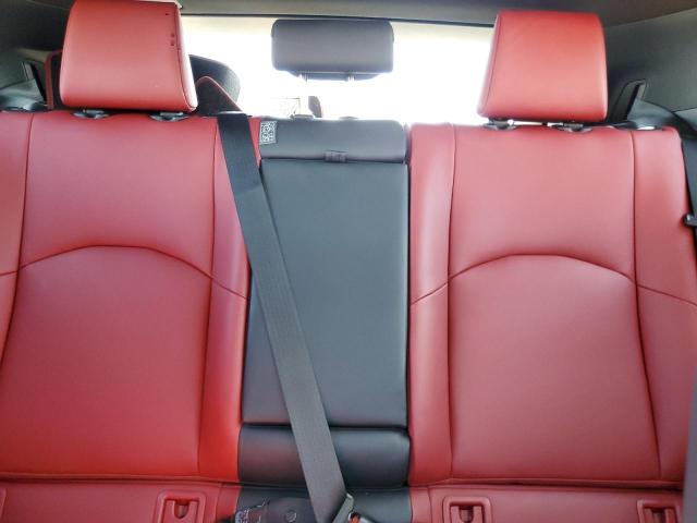 Photo 10 from auction – 2019 LEXUS UX 200 with VIN JTHY3JBH8K2014897
