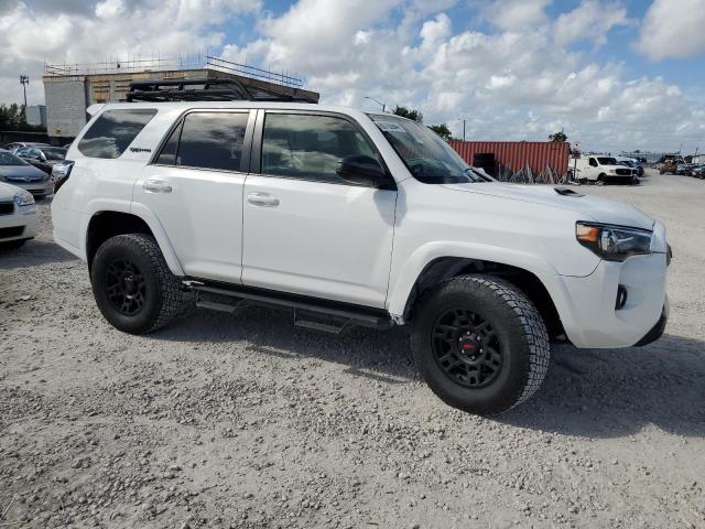 Photo 4 from auction – 2022 TOYOTA 4RUNNER SR with VIN JTELU5JR3N6025065