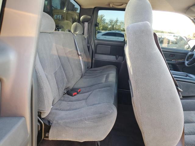 Photo 10 from auction – 2006 CHEVROLET SILVERADO with VIN 1GCEC19T66E136967