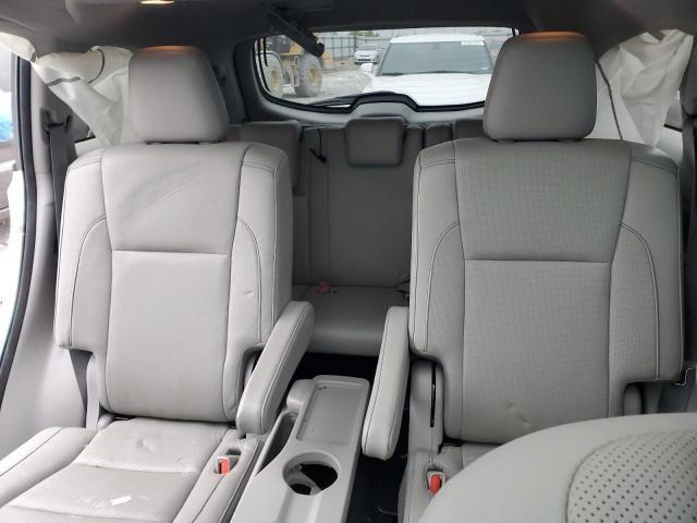 Zdjęcie 10 z aukcji – 2018 TOYOTA HIGHLANDER z VIN 5TDDZRFH4JS909687