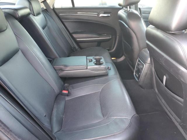 Photo 10 from auction – 2019 CHRYSLER 300 LIMITE with VIN 2C3CCAEG1KH555753