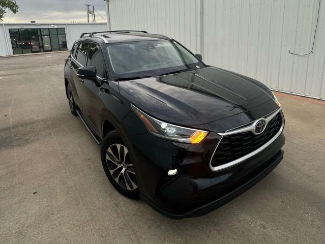 Photo 1 from auction – 2021 TOYOTA HIGHLANDER with VIN 5TDGZRBH8MS110325