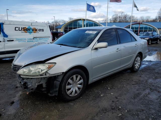 TOYOTA CAMRY LE 2005 with VIN 4T1BE30K05U556530 - Photo from auction