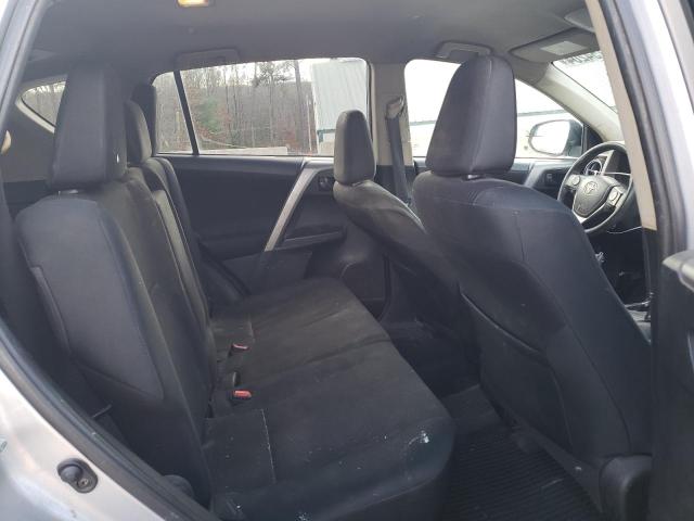Photo 11 from auction – 2016 TOYOTA RAV4 LE with VIN 2T3BFREV2GW479849
