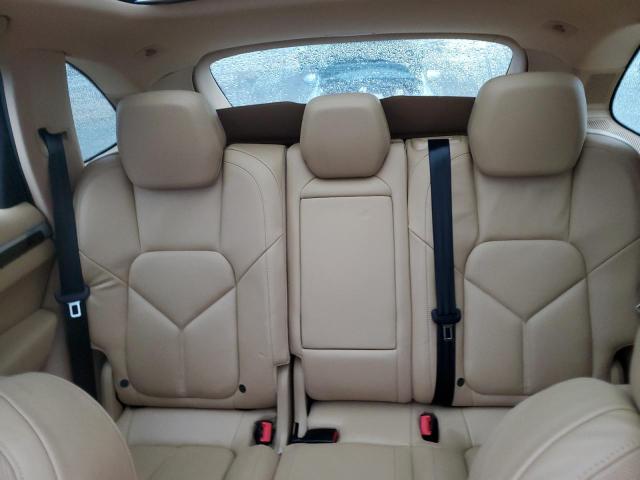 Снимка 10 от търг – 2014 PORSCHE CAYENNE с VIN WP1AA2A23ELA02794