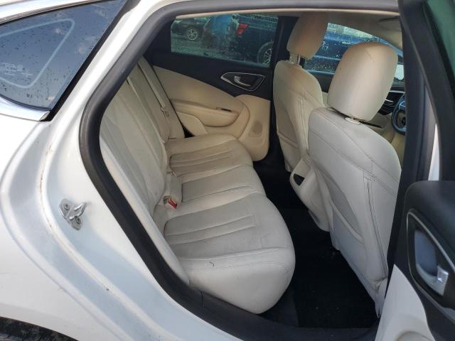 Photo 10 from auction – 2016 CHRYSLER 200 LIMITE with VIN 1C3CCCAB5GN128922