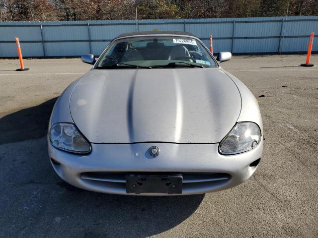 Photo 5 from auction – 2000 JAGUAR XK8 with VIN SAJJA42C3YNA01498