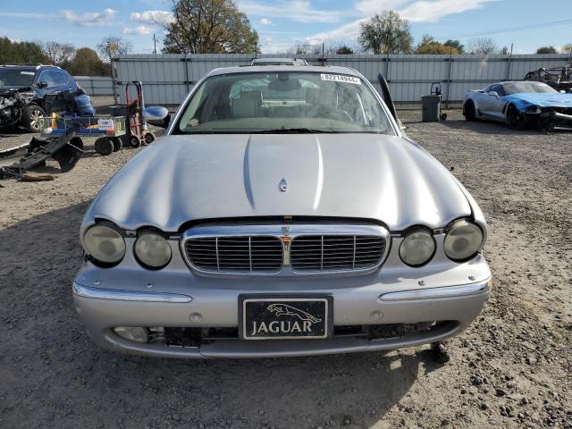 Photo 5 from auction – 2004 JAGUAR VANDENPLAS with VIN SAJWA74C94SG23829