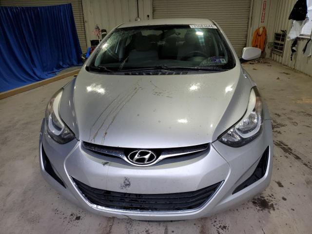 Photo 5 from auction – 2016 HYUNDAI ELANTRA SE with VIN 5NPDH4AE6GH665381