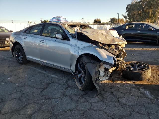 Фото 4 с аукциона – 2023 CHRYSLER 300 S с VIN 2C3CCABG5PH633270