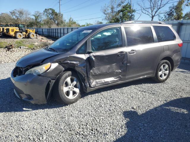 TOYOTA SIENNA LE 2016 with VIN 5TDKK3DC8GS703832 - Photo from auction