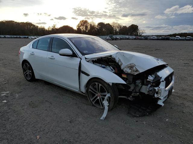 Photo 4 from auction – 2017 JAGUAR XE PREMIUM with VIN SAJAJ4BV7HA974907