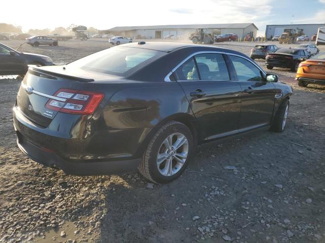 Photo 3 from auction – 2015 FORD TAURUS SEL with VIN 1FAHP2E80FG164539