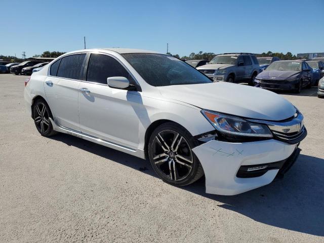 Photo 4 from auction – 2016 HONDA ACCORD SPO with VIN 1HGCR2F51GA130862