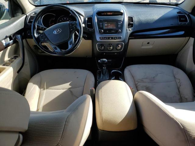 Photo 8 from auction – 2015 KIA SORENTO LX with VIN 5XYKTDA69FG554036