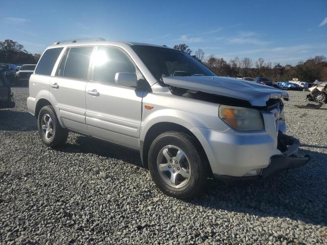 Photo 4 from auction – 2006 HONDA PILOT EX with VIN 2HKYF18586H538805