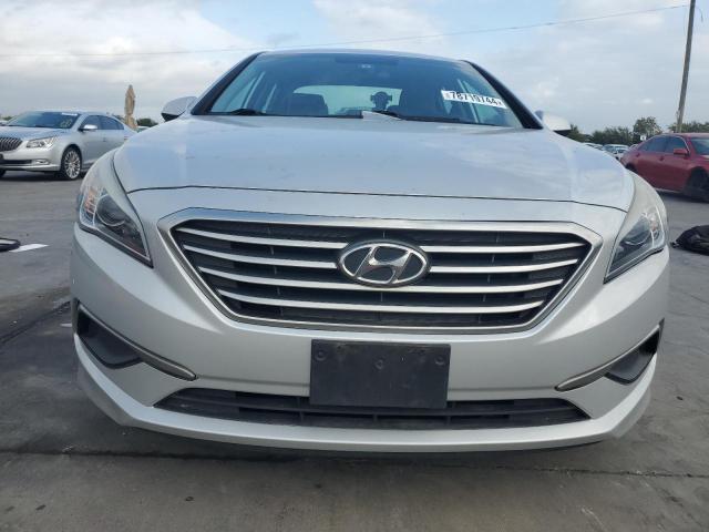 Photo 5 from auction – 2016 HYUNDAI SONATA SE with VIN 5NPE24AF4GH361240