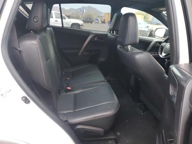 Photo 11 from auction – 2016 TOYOTA RAV4 SE with VIN JTMNFREV6GD081411