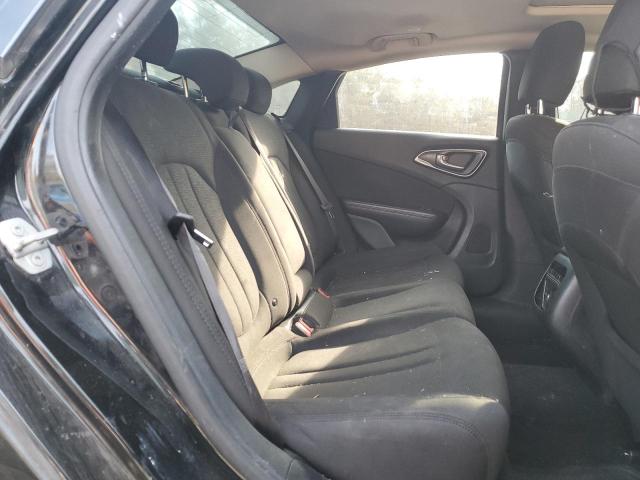 Photo 9 from auction – 2016 CHRYSLER 200 LIMITE with VIN 1C3CCCAB6GN165316
