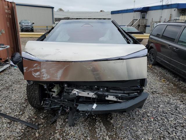 Photo 5 from auction – 2024 TESLA CYBERTRUCK with VIN 7G2CEHED0RA014997