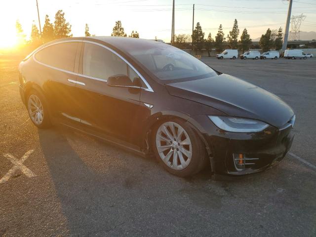Photo 4 from auction – 2016 TESLA MODEL X with VIN 5YJXCAE21GF015107