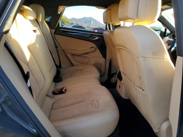 Photo 11 from auction – 2018 PORSCHE MACAN with VIN WP1AA2A57JLB05446