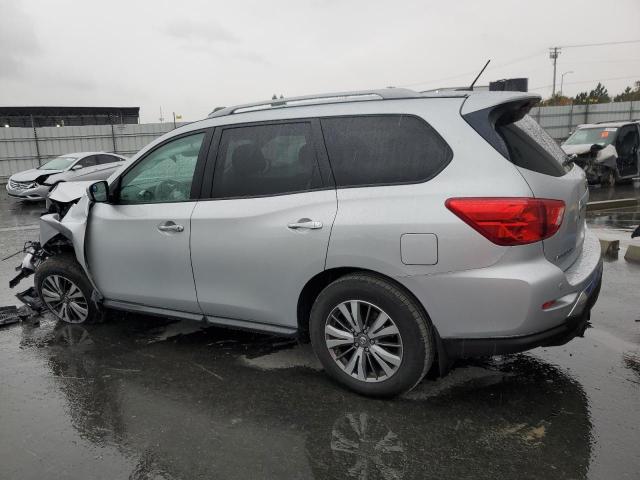 Photo 2 from auction – 2018 NISSAN PATHFINDER with VIN 5N1DR2MM8JC619604