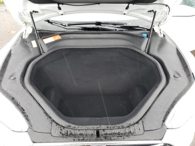 Photo 11 from auction – 2016 TESLA MODEL S with VIN 5YJSA1E25GF129448