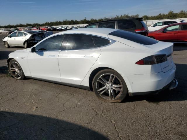 Photo 2 from auction – 2015 TESLA MODEL S 70 with VIN 5YJSA1S27FF096309