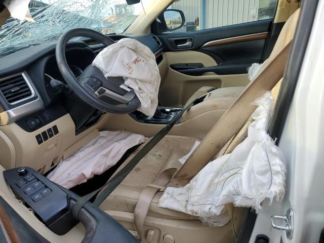 Photo 7 from auction – 2018 TOYOTA HIGHLANDER with VIN 5TDYZRFH5JS237155
