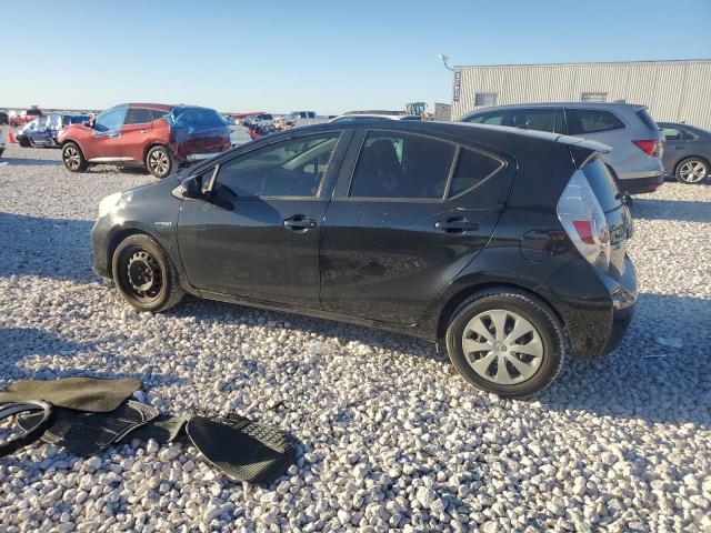Photo 2 from auction – 2014 TOYOTA PRIUS C with VIN JTDKDTB31E1060599