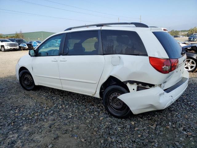 Photo 2 from auction – 2010 TOYOTA SIENNA CE with VIN 5TDKK4CC5AS311308