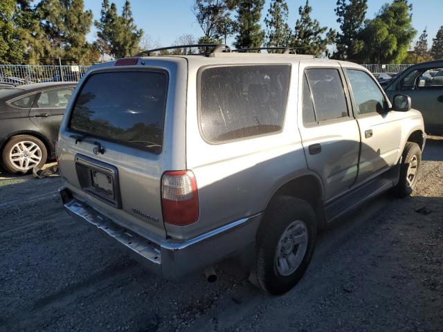 Photo 3 from auction – 2000 TOYOTA 4RUNNER with VIN JT3GM84R6Y0064246