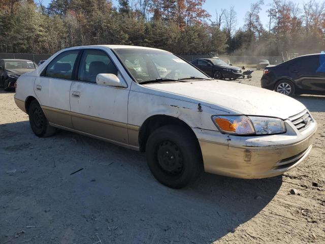 Photo 4 from auction – 2000 TOYOTA CAMRY CE with VIN 4T1BG22K5YU954080