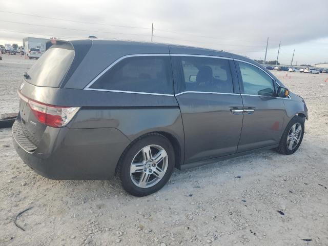 Photo 3 from auction – 2012 HONDA ODYSSEY TO with VIN 5FNRL5H95CB014142