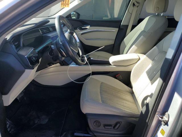 Photo 7 from auction – 2019 AUDI E-TRON PRE with VIN WA1LAAGE0KB015567