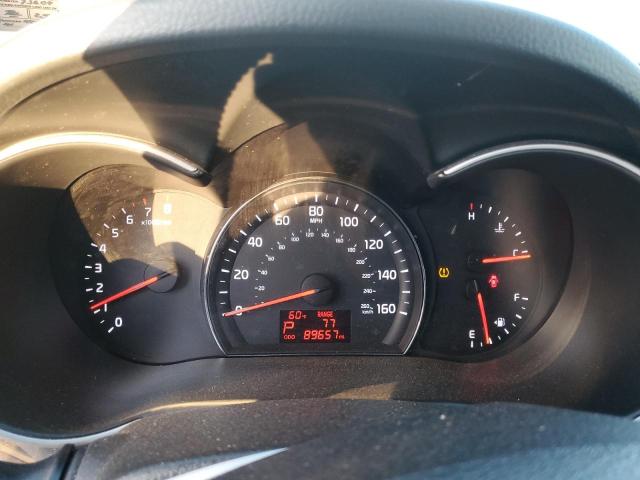 Photo 9 from auction – 2015 KIA SORENTO LX with VIN 5XYKTCA65FG656136
