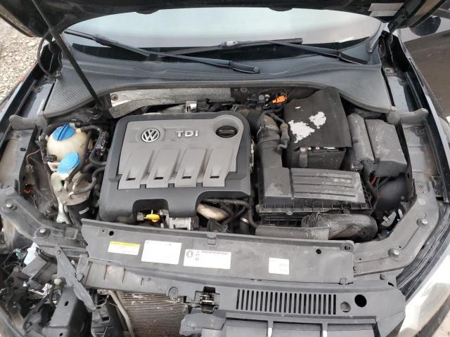 Photo 11 from auction – 2014 VOLKSWAGEN PASSAT SE with VIN 1VWBN7A37EC090052