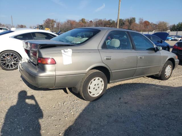 Photo 3 from auction – 1998 TOYOTA CAMRY LE with VIN JT2BG28K2W0151171