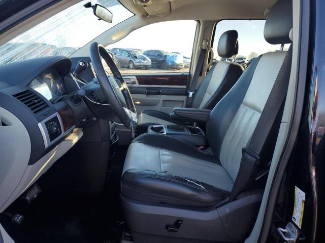 Photo 7 from auction – 2010 CHRYSLER TOWN & COU with VIN 2A4RR8D18AR451614