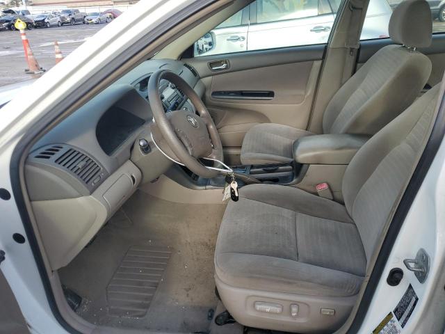 Photo 7 from auction – 2005 TOYOTA CAMRY LE with VIN 4T1BE32K15U541077