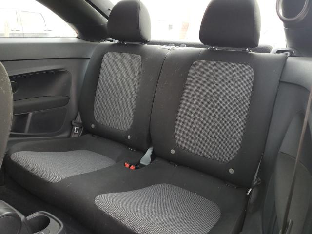 Photo 10 from auction – 2018 VOLKSWAGEN BEETLE S with VIN 3VWFD7ATXJM709532