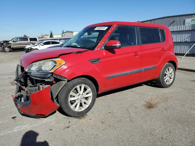 KIA SOUL + 2013 with VIN KNDJT2A6XD7632527 - Photo from auction