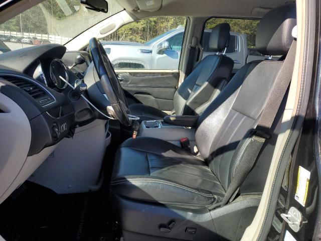 Photo 7 from auction – 2013 CHRYSLER TOWN & COU with VIN 2C4RC1BG2DR705926