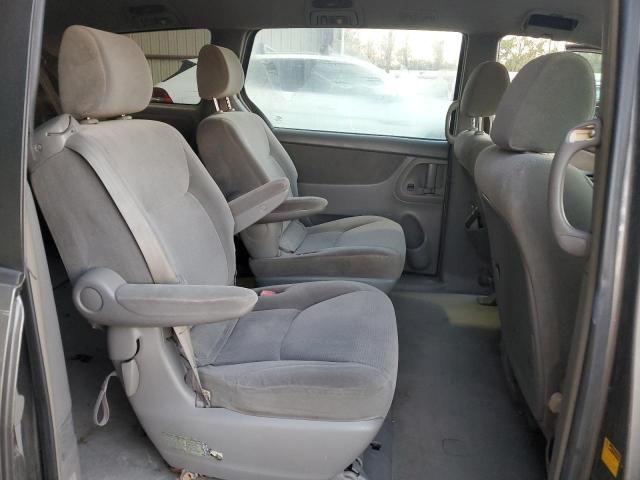 Photo 11 from auction – 2004 TOYOTA SIENNA CE with VIN 5TDZA23C94S119769