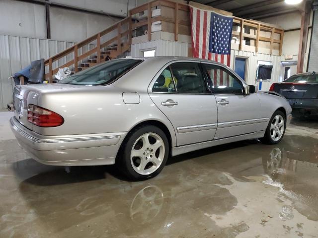 Photo 3 from auction – 2002 MERCEDES-BENZ E 320 with VIN WDBJF65J52B497463